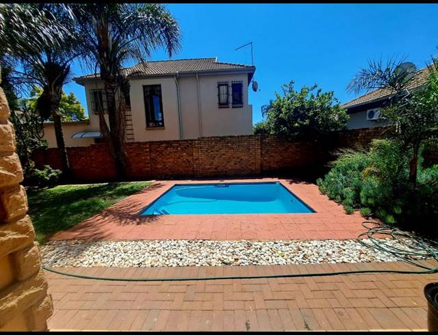 4 BEDROOM HOUSE FOR SALE IN HIGHVELD